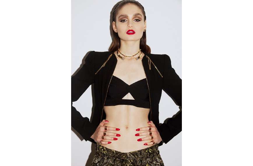<p>Amber Sceats<br />Photographer Elvis Di Fazio</p>
